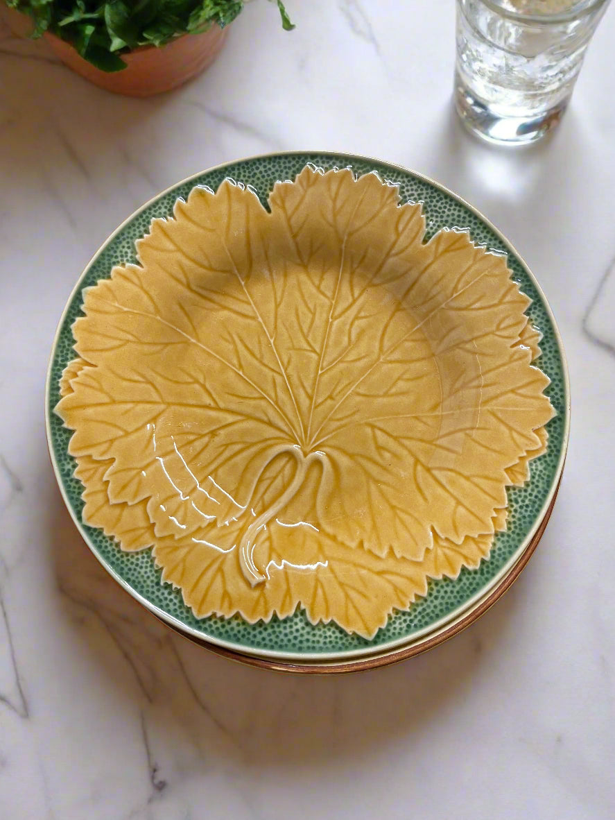 Bordallo Pinheiro NEW VINE 7.75" Salad Plate Brown Edge Gold Leaf Portugal