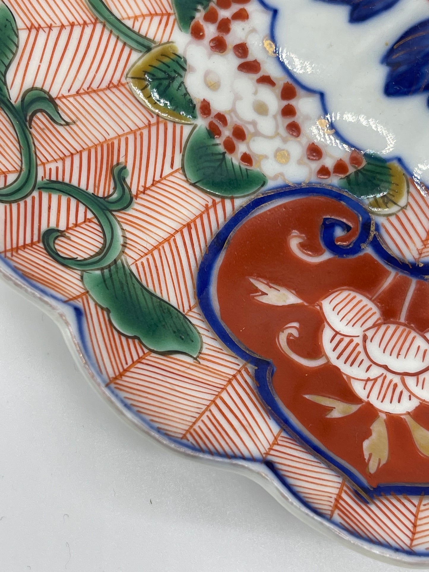 Scalloped 8.25" Imari Plate