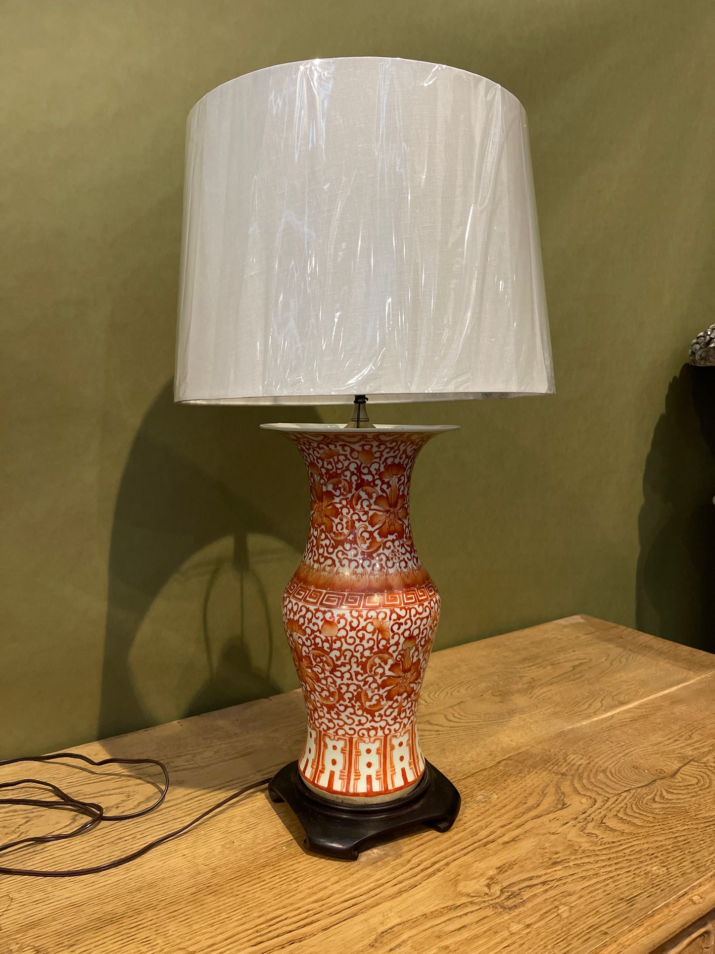 Chinese orange and white porcelain yen yen vase lamp