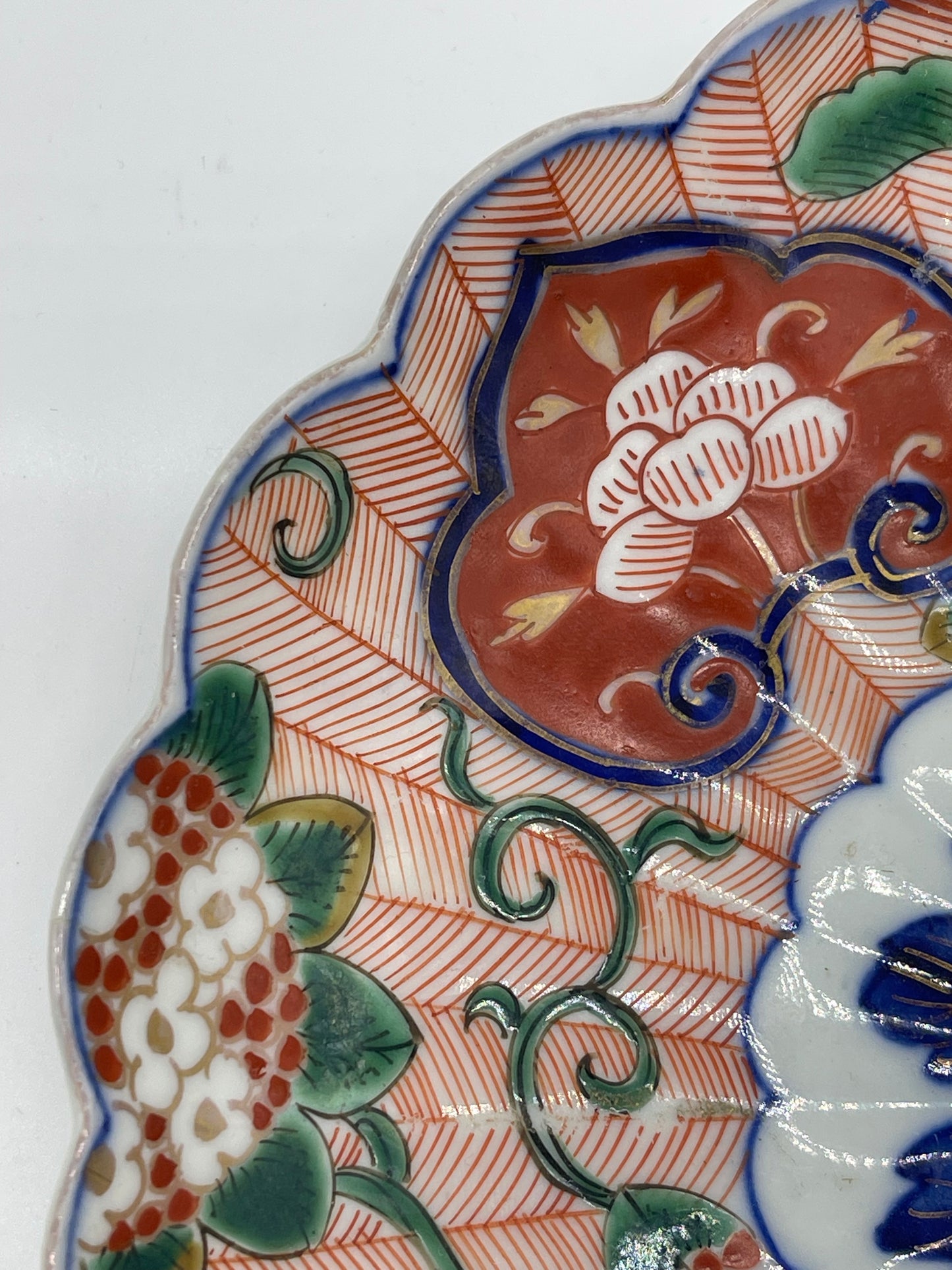 Scalloped 8.25" Imari Plate