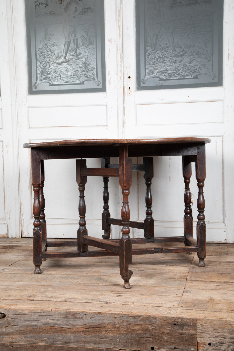 Country Oak and Elm Gateleg Table