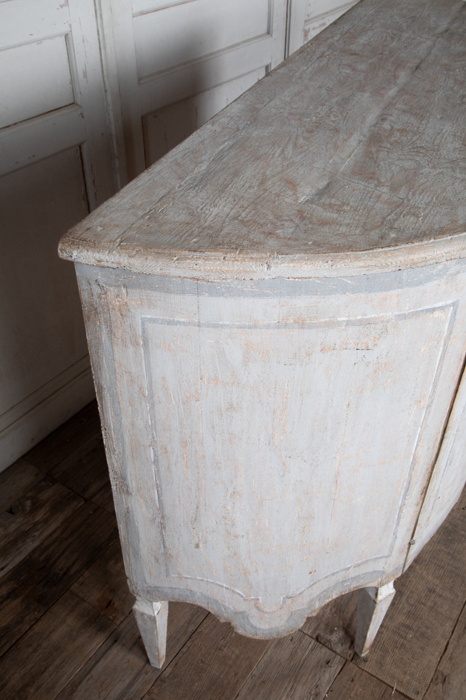 Exquisite Painted Bombe Sideboard