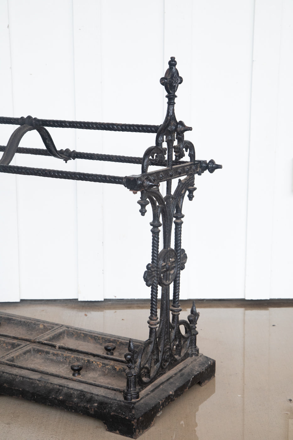 Coalbrook Foundry Cast Iron Stick Stand Umbrella Holder